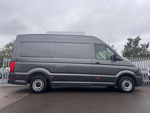 Volkswagen Crafter 2.0 TDI CR35 Trendline Panel Van 5dr Diesel Manual FWD MWB Euro 6 (s/s) (14 6