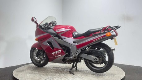 Kawasaki ZZR 1990 33K SPORTS TOURER CLASSIC 1100CC PROJECT BIKE SPARES OR REPAIR 6