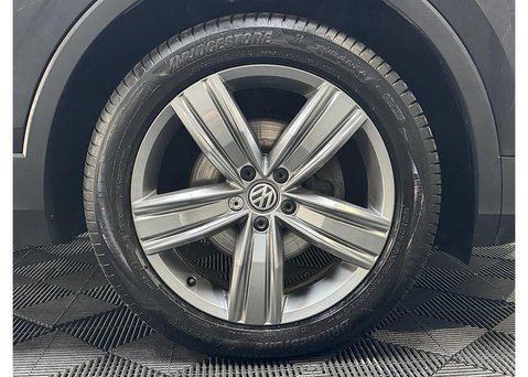 Volkswagen Tiguan 2.0 TDI SEL SUV 5dr Diesel DSG 4Motion Euro 6 (s/s) (150 ps) 25