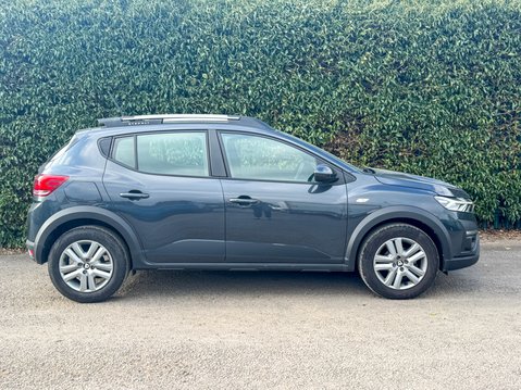Dacia Sandero Stepway Comfort Hatchback 5dr Petrol Manual Euro 6 (s/s) (90 ps) 33