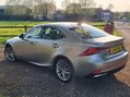 Lexus Is 300H PREMIER 8