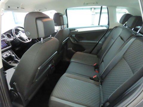 Volkswagen Tiguan 2.0 Tiguan Match TDI 4Motion Semi-Auto 4WD 5dr 9