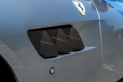Ferrari GTC4 Lusso T V8 9