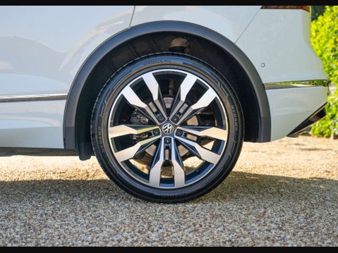Volkswagen Tiguan 2.0 Tiguan SEL TSi 4Motion Semi-Auto 4WD 5dr 33