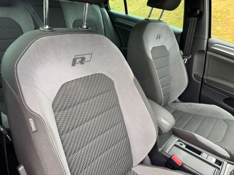 Volkswagen Golf 1.5 Golf R-Line TSI Evo 5dr 8