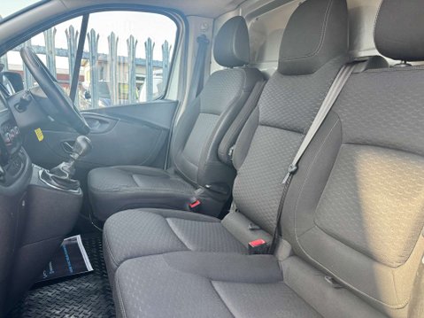 Vauxhall Vivaro 1.6 CDTi 2700 BiTurbo ecoFLEX Sportive Panel Van 5dr Diesel Manual L1 H1 Eu 25