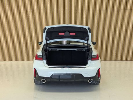 BMW 3 Series 2.0 320i M Sport Auto 4dr 26