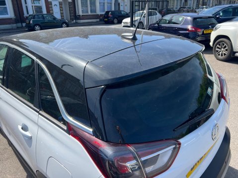 Vauxhall Crossland X 1.2 Elite Nav Euro 6 (s/s) 5dr 14