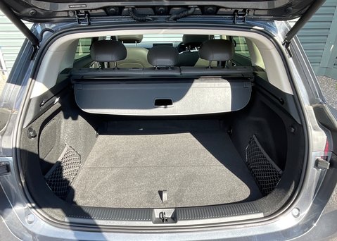 MG MGS6 EV 77kWh TROPHY 11
