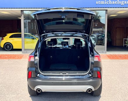 Ford Kuga 1.5 Kuga Titanium Edition 5dr 68