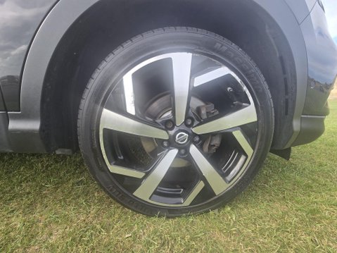 Nissan Qashqai 1.5 dCi Tekna Euro 6 (s/s) 5dr 29