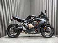 Honda CBR 2023 ONLY 4K LONG MOT WARRANTY 1 OWNER 650CC 1