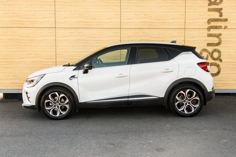 Renault Captur TECHNO E-TECH 13