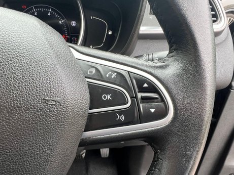 Renault Kadjar 1.3 TCe Dynamique S Nav Euro 6 (s/s) 5dr 28