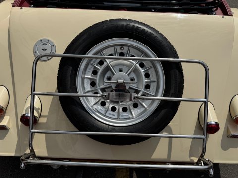 Morgan Plus 8 5.0 26