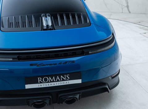 Porsche 911 Carrera 4 GTS (992.2) 34
