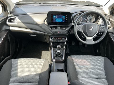 Suzuki S-Cross MOTION BOOSTERJET MHEV 10