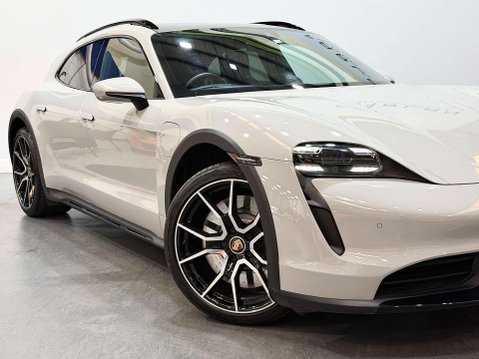 Porsche Taycan Performance Plus 93.4kWh Turbo Cross Turismo 5dr Electric Auto 4WD (680 ps) 7