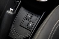 Toyota Yaris VVT-I ICON TECH 31