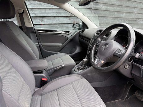 Volkswagen Golf 1.4 Golf Match TSi DSG 5dr 18
