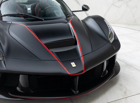Ferrari LaFerrari Aperta 45