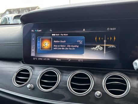 Mercedes-Benz E Class 2.0 E220d AMG Line (Premium Plus) Estate 5dr Diesel G-Tronic+ Euro 6 (s/s) 26