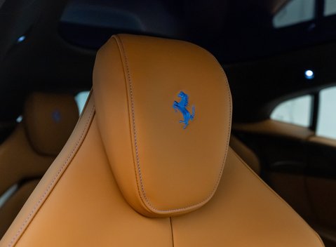 Ferrari Purosangue 16