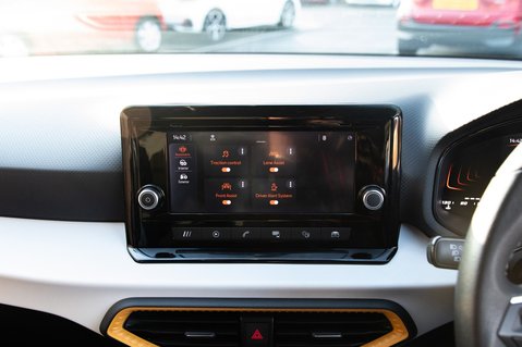 SEAT Ibiza TSI SE 28