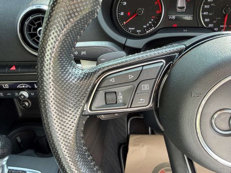 Audi A3 1.5 A3 Sportback S Line TFSI Semi-Auto 5dr 41