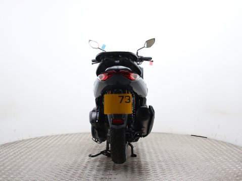 Yamaha Nmax 125 GPD125-A ABS 11