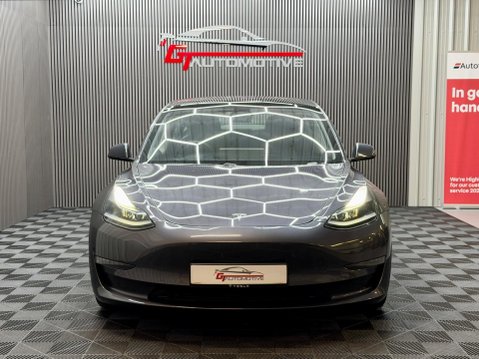 Tesla Model 3 (Dual Motor) Long Range Auto 4WDE 4dr 19