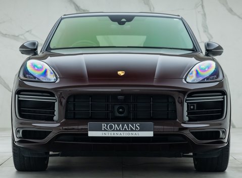 Porsche Cayenne TURBO S E-Hybrid Coupe 4
