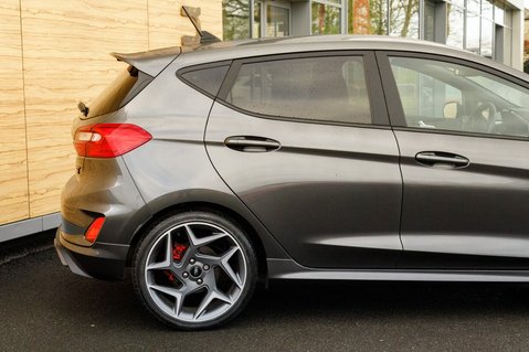 Ford Fiesta ST-3 7