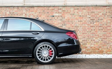 Mercedes-Benz S Class S 65 L Saloon 27