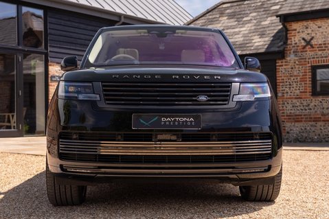Land Rover Range Rover 4.4 P530 V8 SV Auto 4WD Euro 6 (s/s) 5dr 15