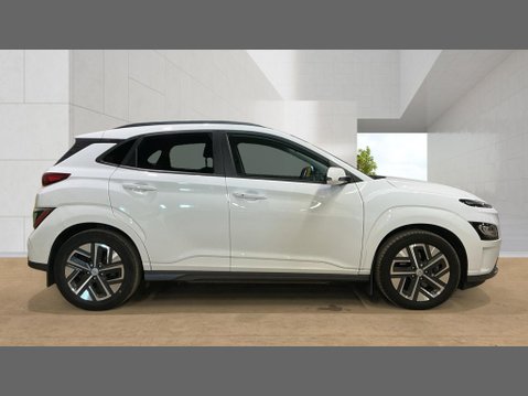 Hyundai KONA 64kWh Premium SUV 5dr Electric Auto (10.5kW Charger) (204 ps) 5