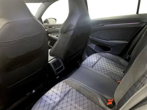 Volkswagen Golf 1.5 eTSI MHEV Black Edition Hatchback 5dr Petrol Hybrid DSG Euro 6 (s/s) (1 20