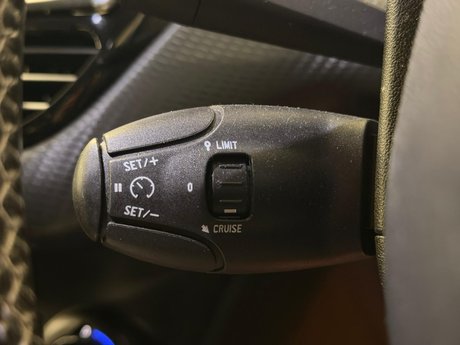 Peugeot 208 1.2 PureTech Allure Premium Euro 6 5dr 19