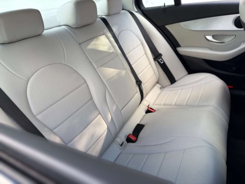 Mercedes-Benz C Class 1.6 C200 D Sport Auto 4dr 11
