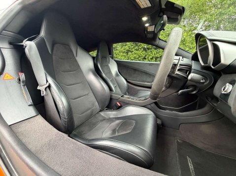 McLaren MP4-12C 3.8T V8 Coupe 2dr Petrol SSG 29