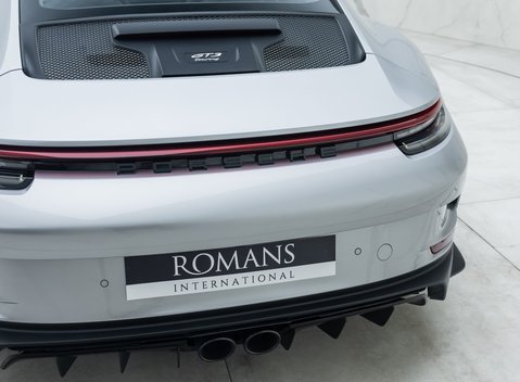 Porsche 911 GT3 TOURING (992) 24