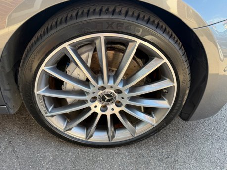 Mercedes-Benz E Class 2.0 E220d AMG Line (Premium) Estate Diesel G-Tronic+ Euro 6 (s/s) (194ps) 18