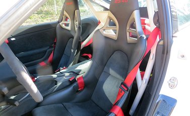 Porsche 911 GT3 RS 4.0 (997) 15