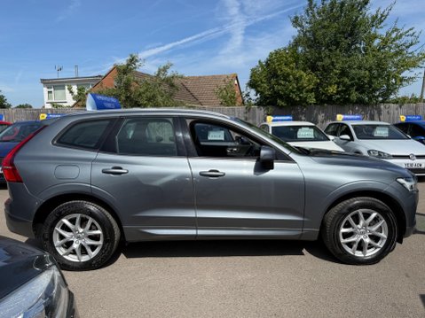 Volvo XC60 2.0 D4 Momentum Auto AWD Euro 6 (s/s) 5dr 6