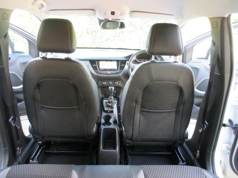 Vauxhall Crossland X 1.2 Turbo Elite Nav Euro 6 (s/s) 5dr 32
