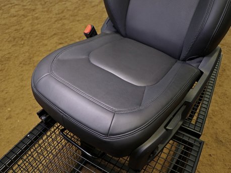 New Land Rover Defender 90 and 110 commercial seat upgrades 2021 model onwards 24