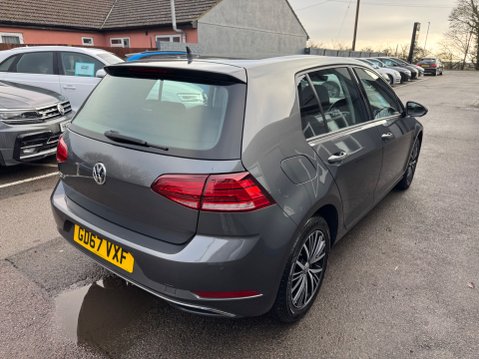 Volkswagen Golf SE NAVIGATION TSI BLUEMOTION TECHNOLOGY 2