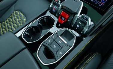 Lamborghini Urus S 23