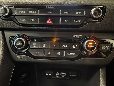 Kia Niro 1.6 Niro 2 Semi-Auto 5dr 21