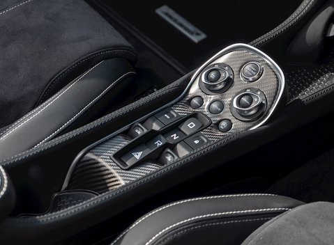 McLaren 570S Spider 21